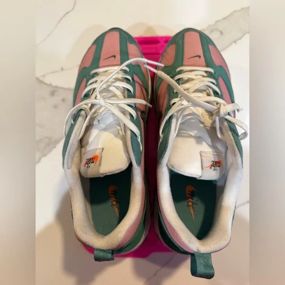 Nike Air Max Dawn - Picture 11 of 14